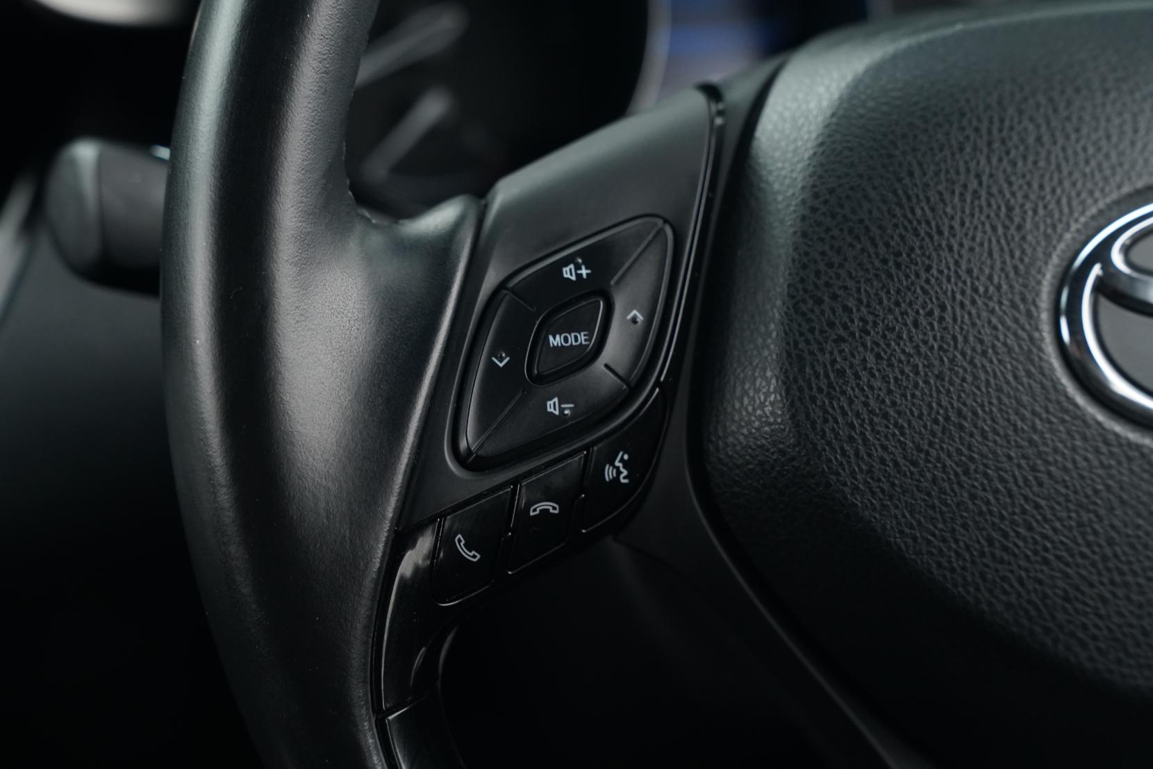 Toyota C-HR 1.8 G Hybrid