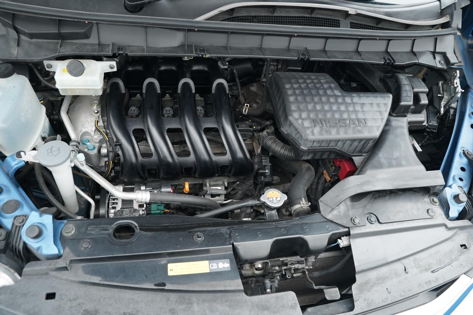 Nissan Serena (1991 – present) 2.0 Hybrid 20X V Selection