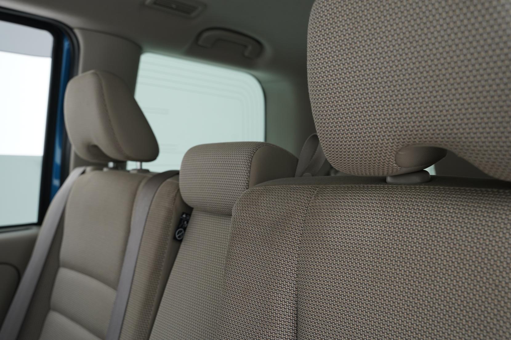 Nissan Serena (1991 – present) 2.0 Hybrid 20X V Selection