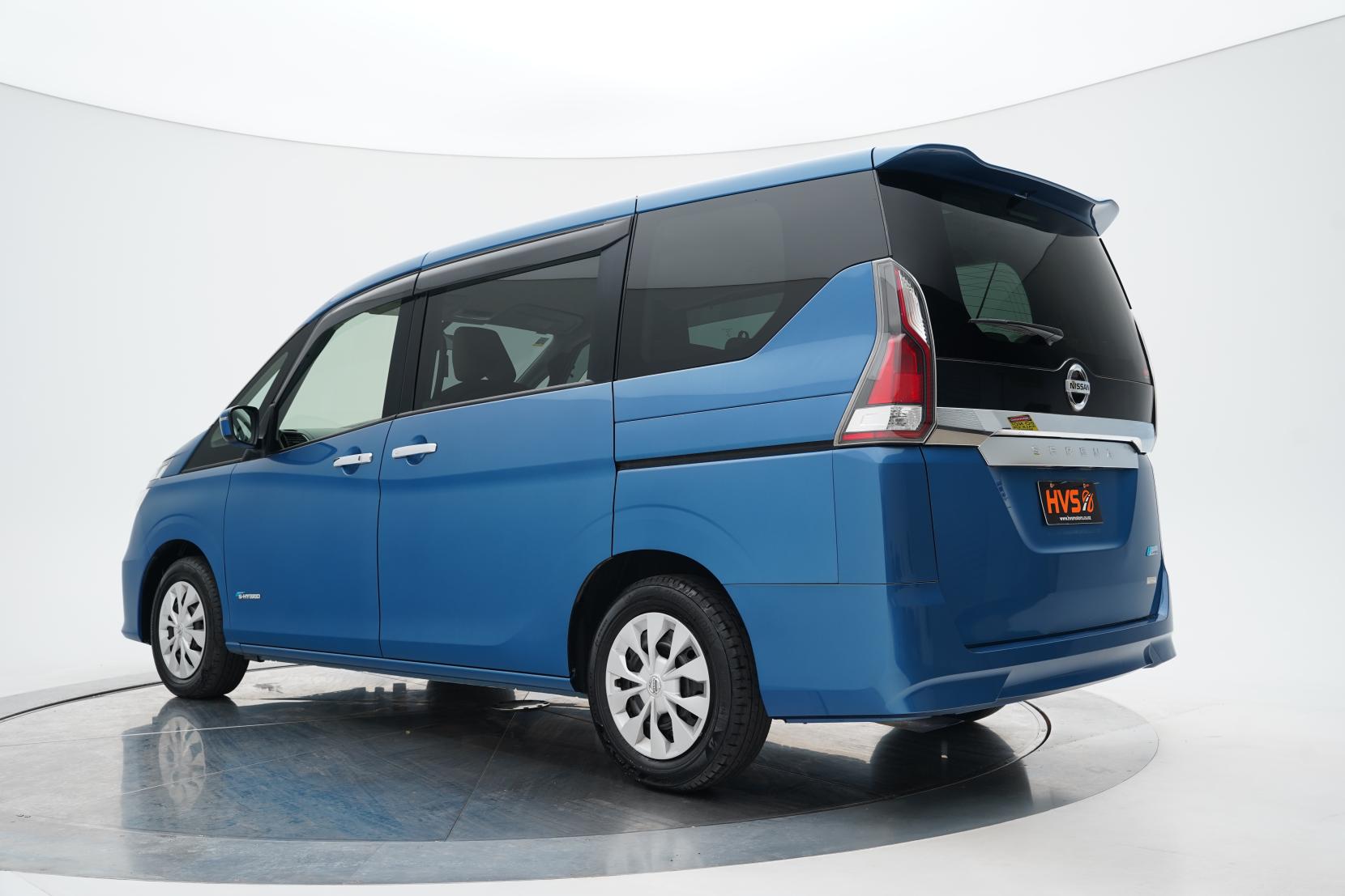 Nissan Serena (1991 – present) 2.0 Hybrid 20X V Selection