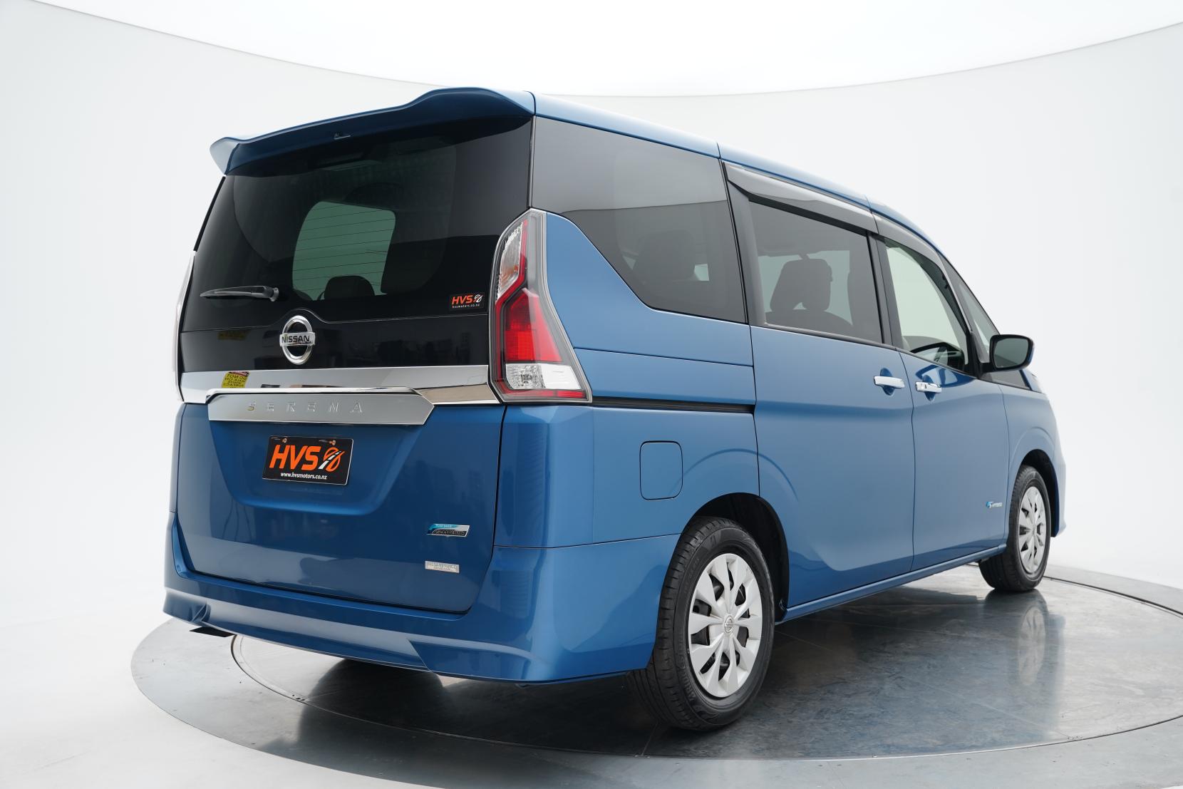 Nissan Serena (1991 – present) 2.0 Hybrid 20X V Selection