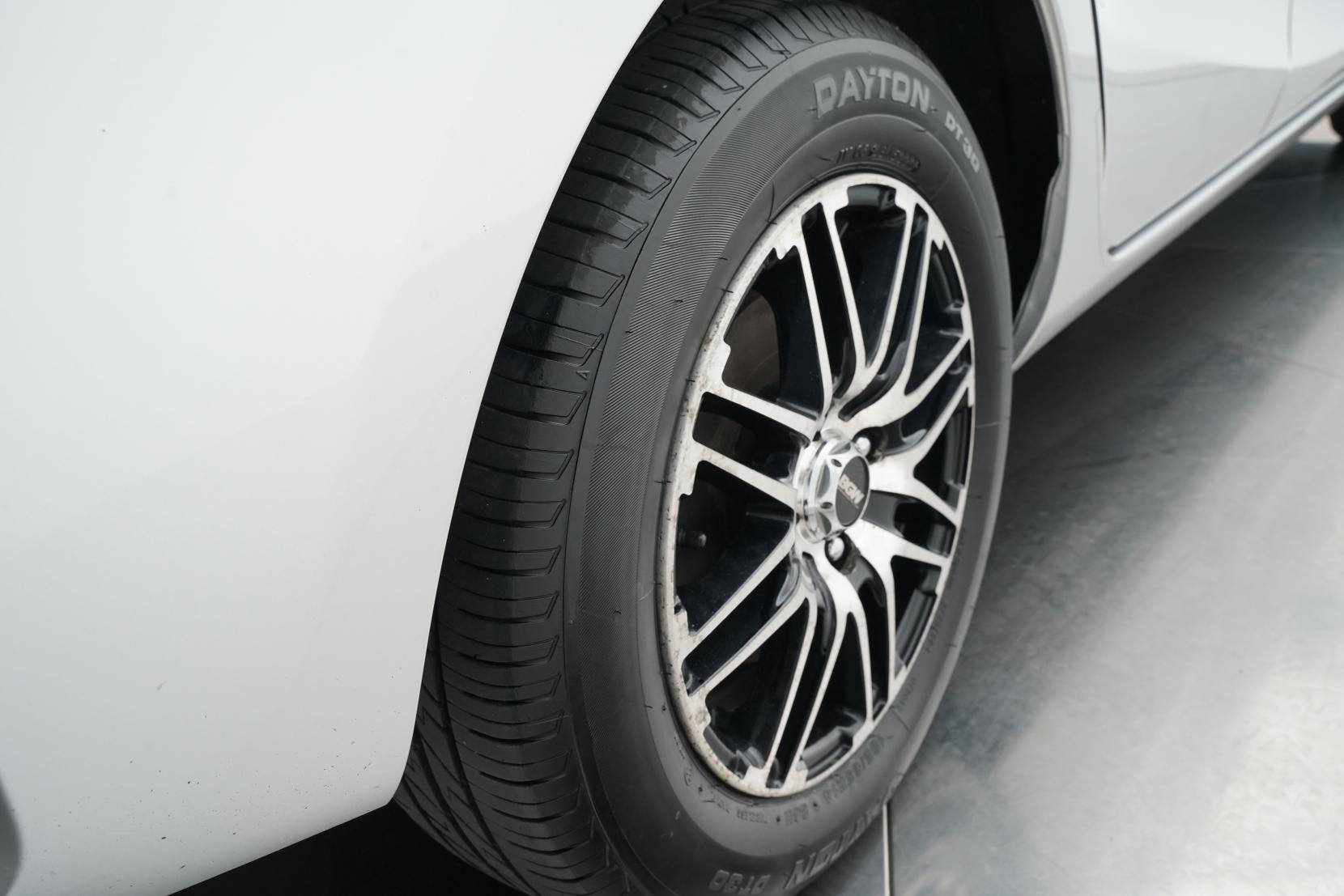 Toyota Aqua 1.5 HYBRID