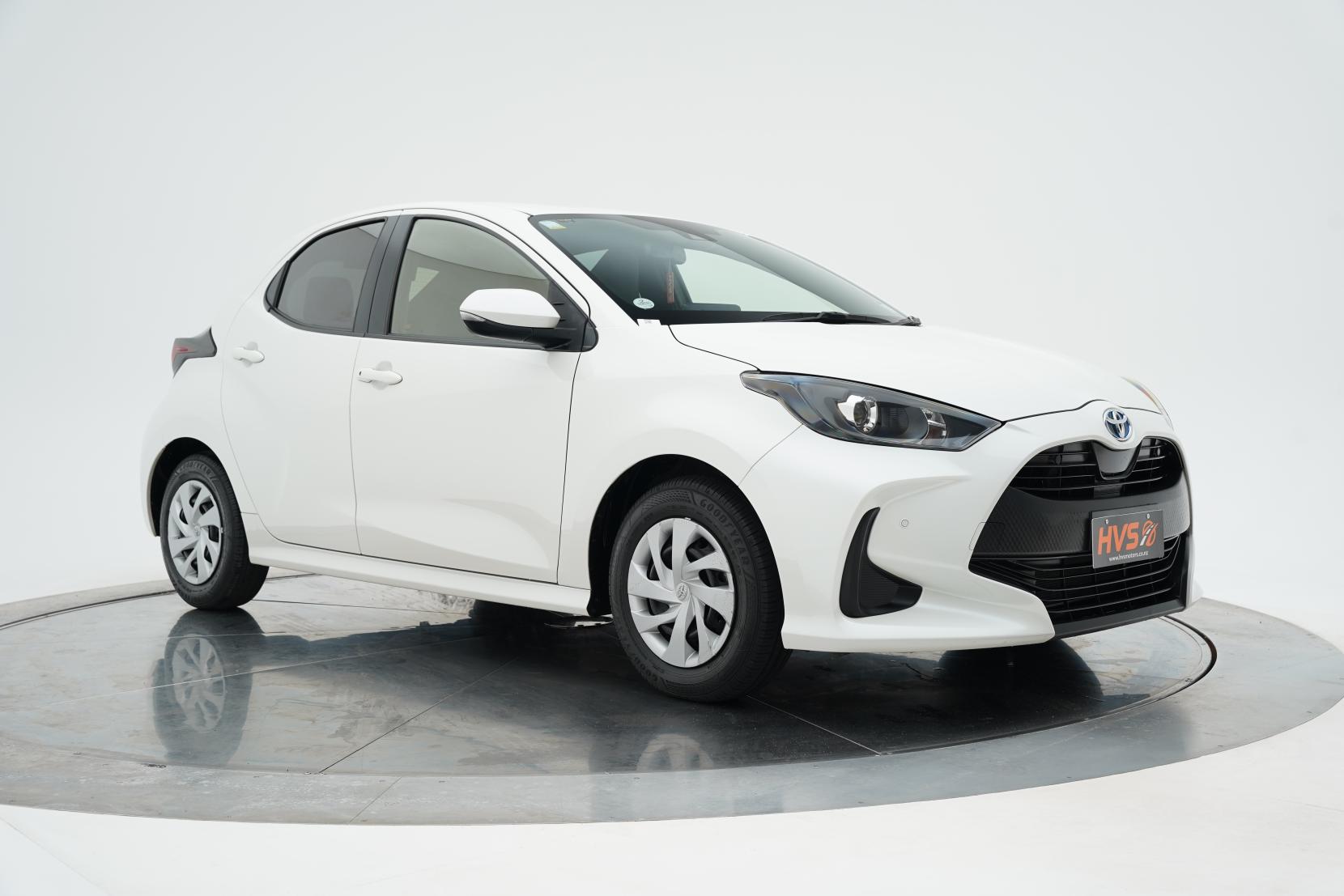 Toyota Yaris Hybrid X