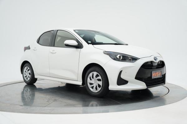 Toyota Yaris Hybrid X