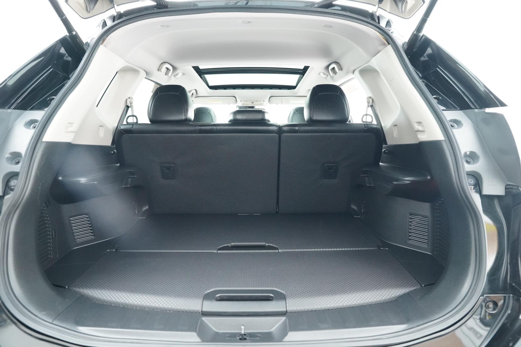 Nissan X-TRAIL 2.0 20XT 2WD 5 Seater