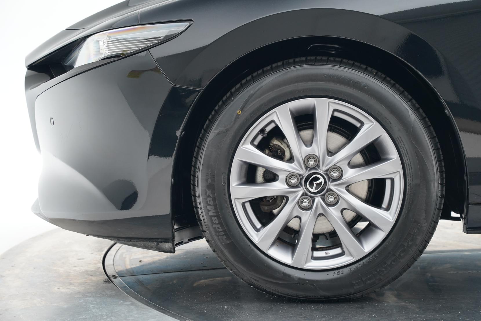 Mazda 3 2.0 Fastback 20S Touring Selection