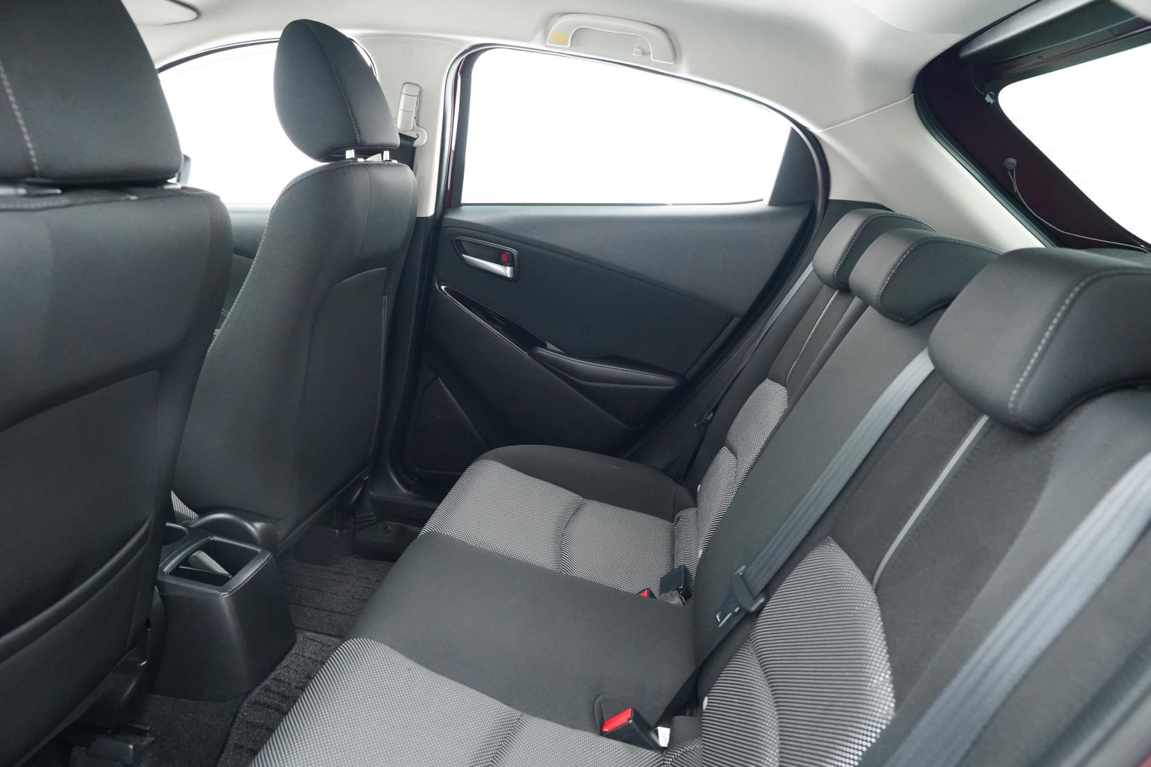 Mazda Demio 1.3 13 S TOURING