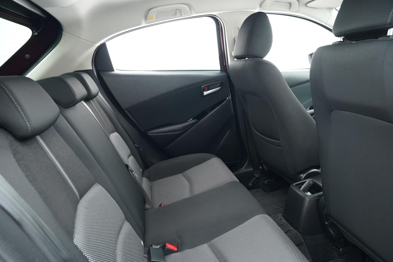 Mazda Demio 1.3 13 S TOURING