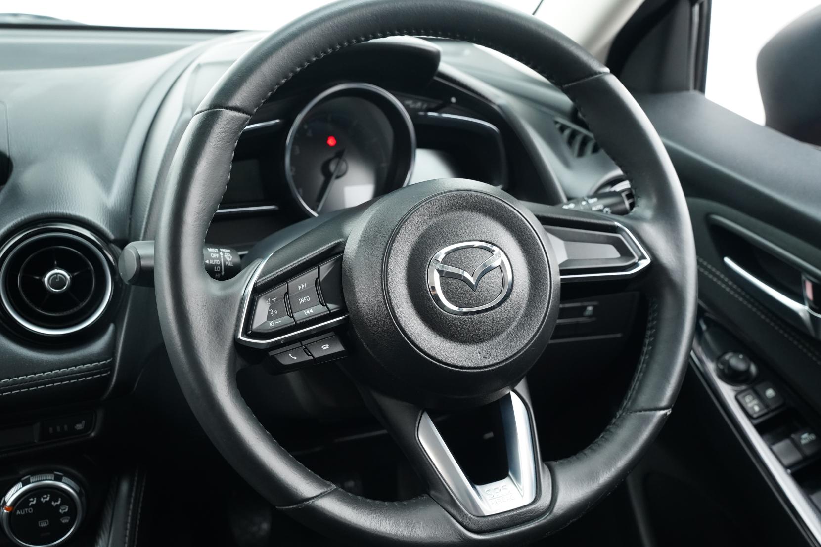 Mazda Demio 1.3 13 S TOURING