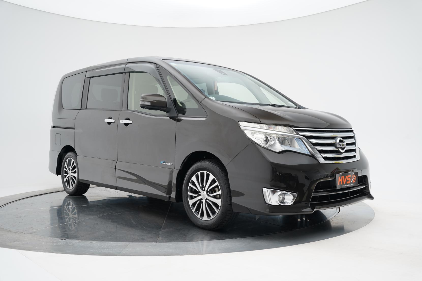 Nissan Serena (1991 – present) 2.0 Hybrid Highway Star V