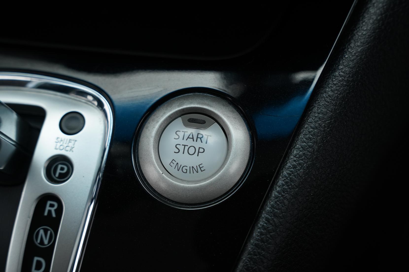 Nissan Serena (1991 – present) 2.0 Hybrid Highway Star V