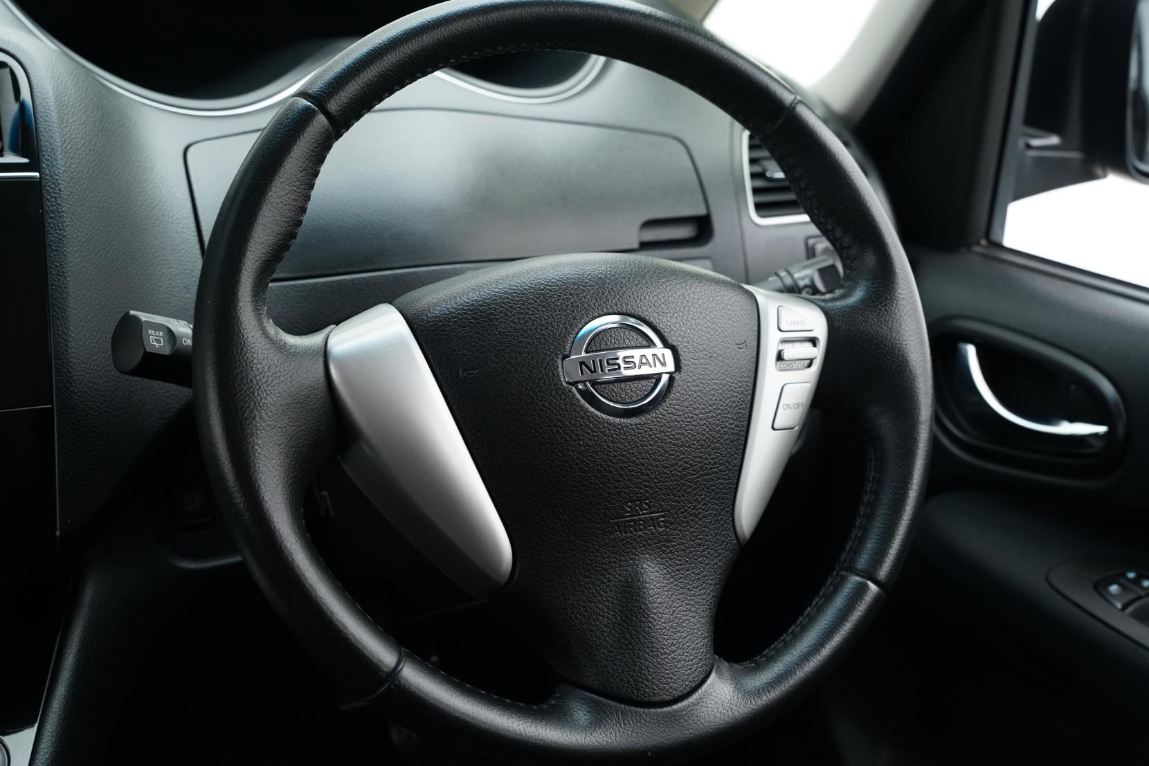 Nissan Serena (1991 – present) 2.0 Hybrid Highway Star V