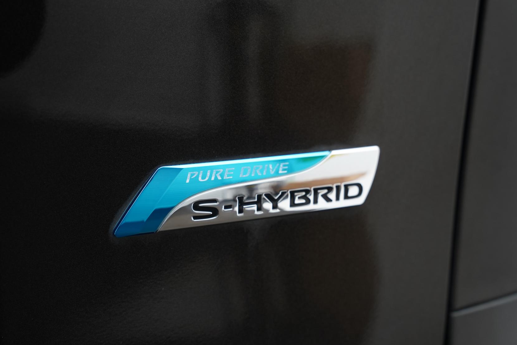 Nissan Serena (1991 – present) 2.0 Hybrid Highway Star V