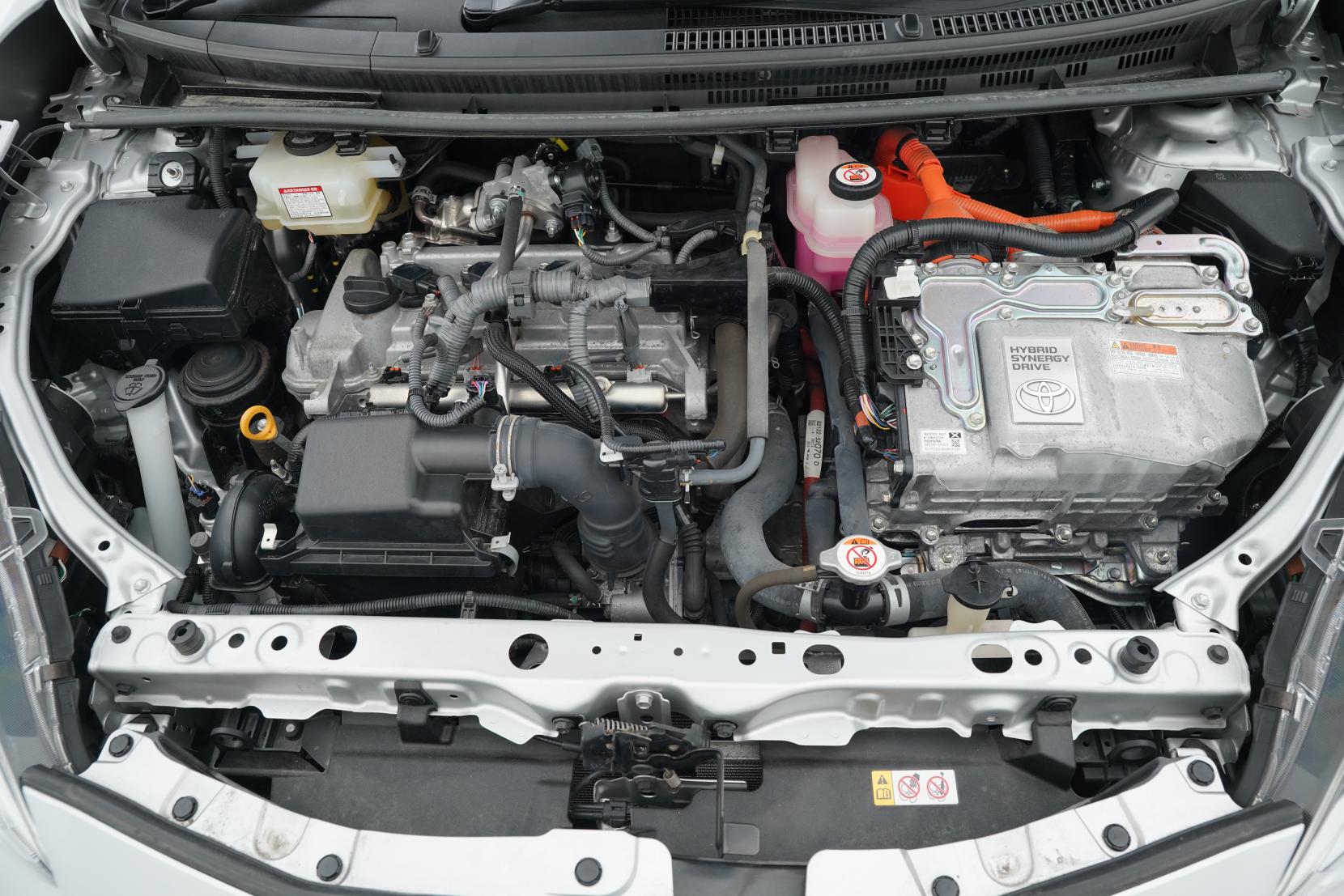 Toyota Aqua 1.5 Hybrid S