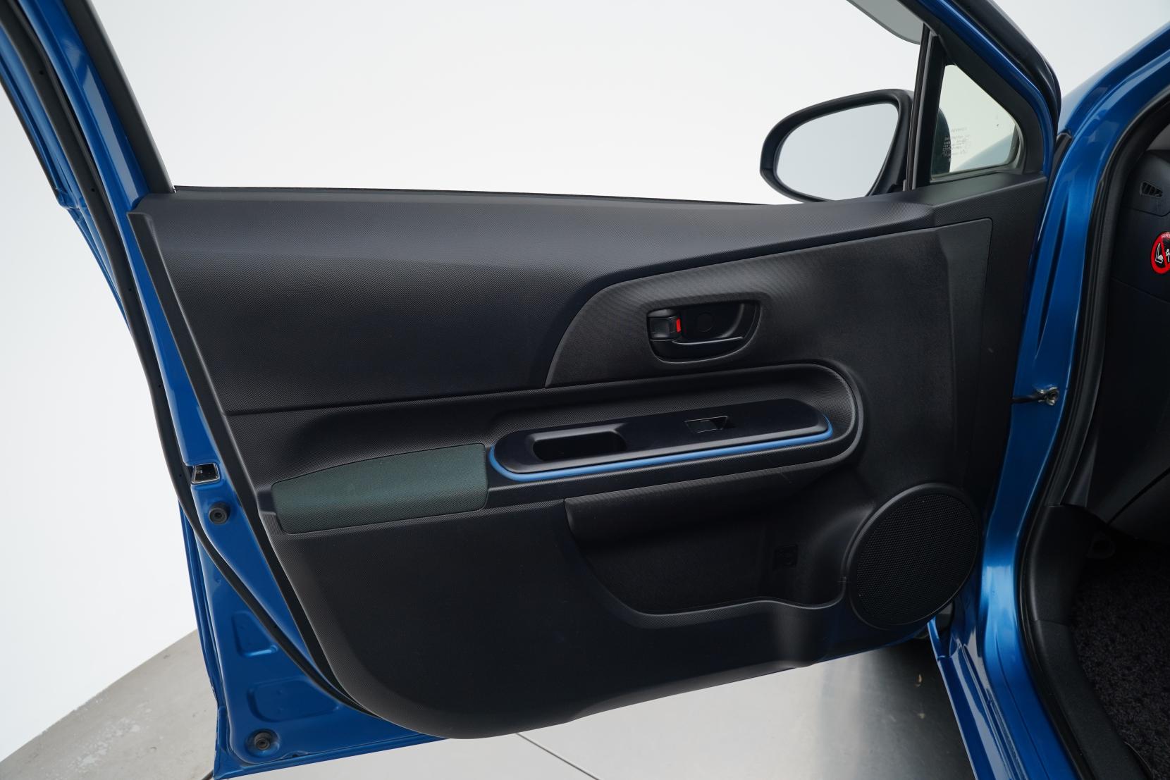 Toyota Aqua 1.5 L