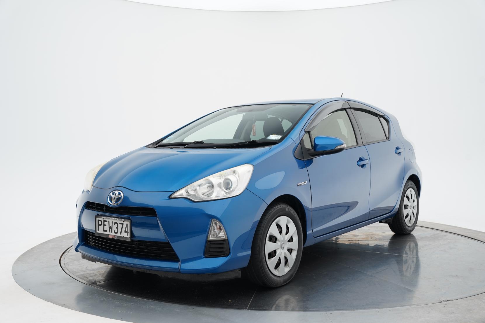 Toyota Aqua 1.5 L