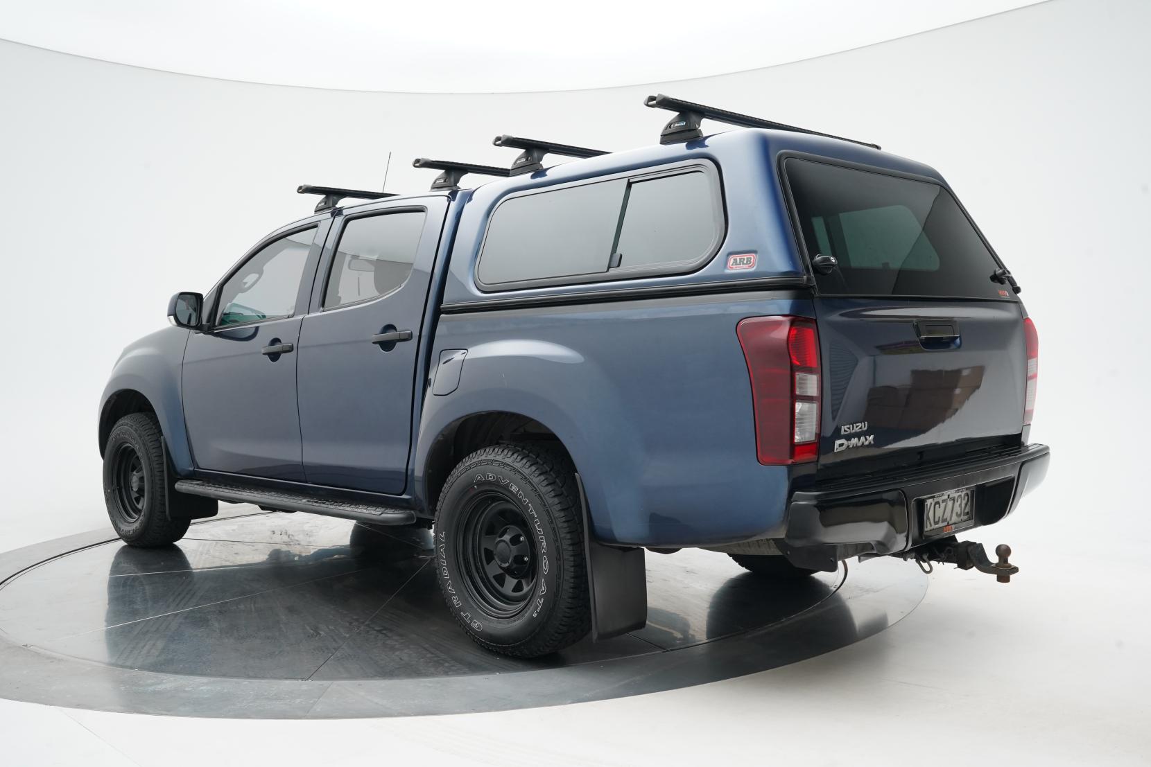 Isuzu D-Max 3.0 LX DC 3.0D/4WD/5MT