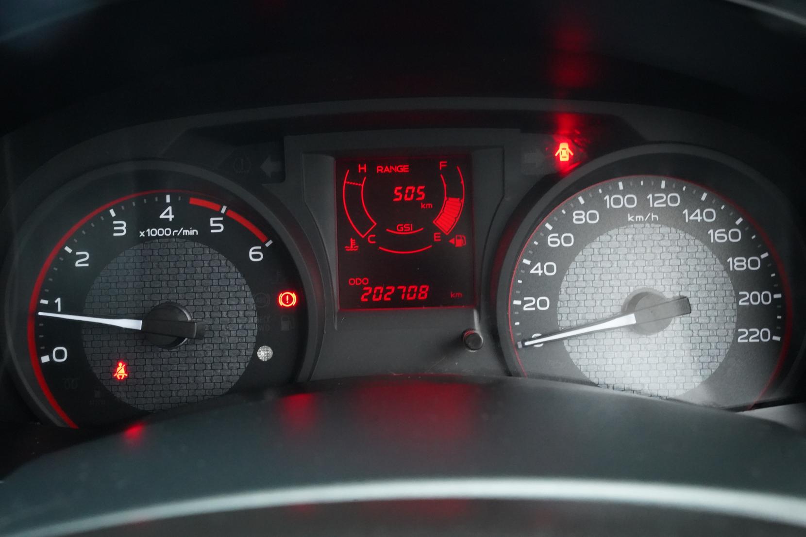 Isuzu D-Max 3.0 LX DC 3.0D/4WD/5MT