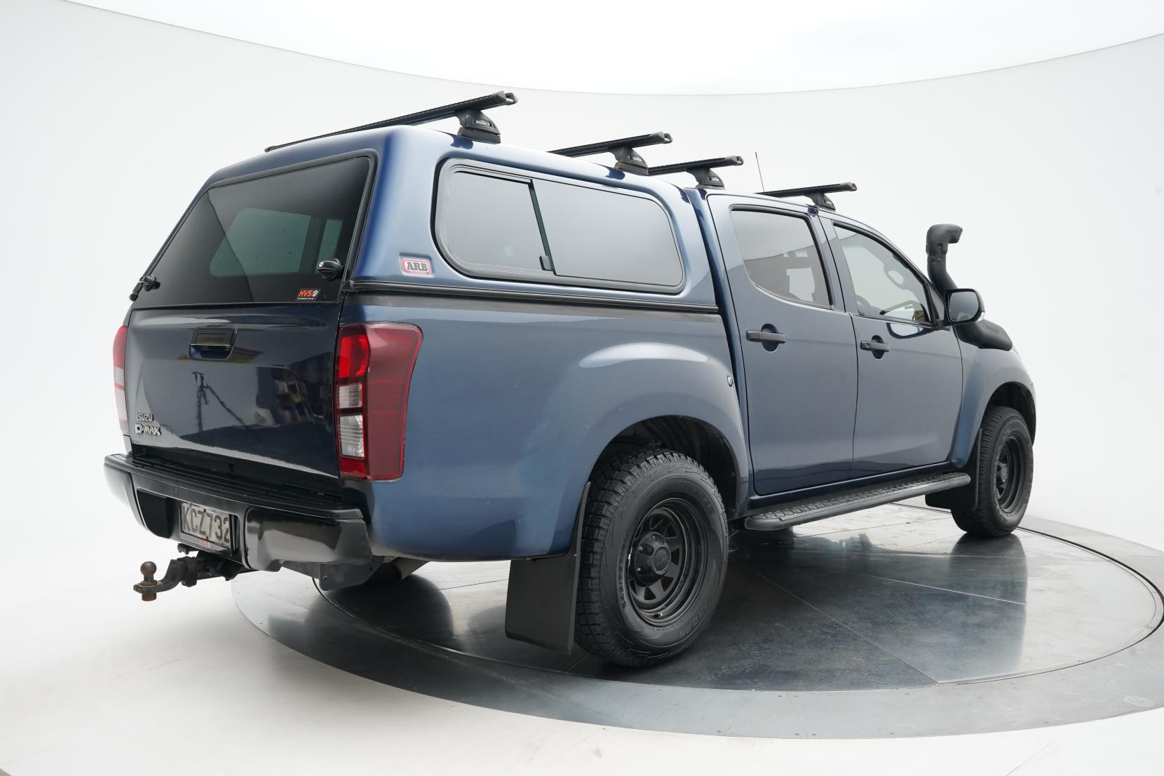 Isuzu D-Max 3.0 LX DC 3.0D/4WD/5MT