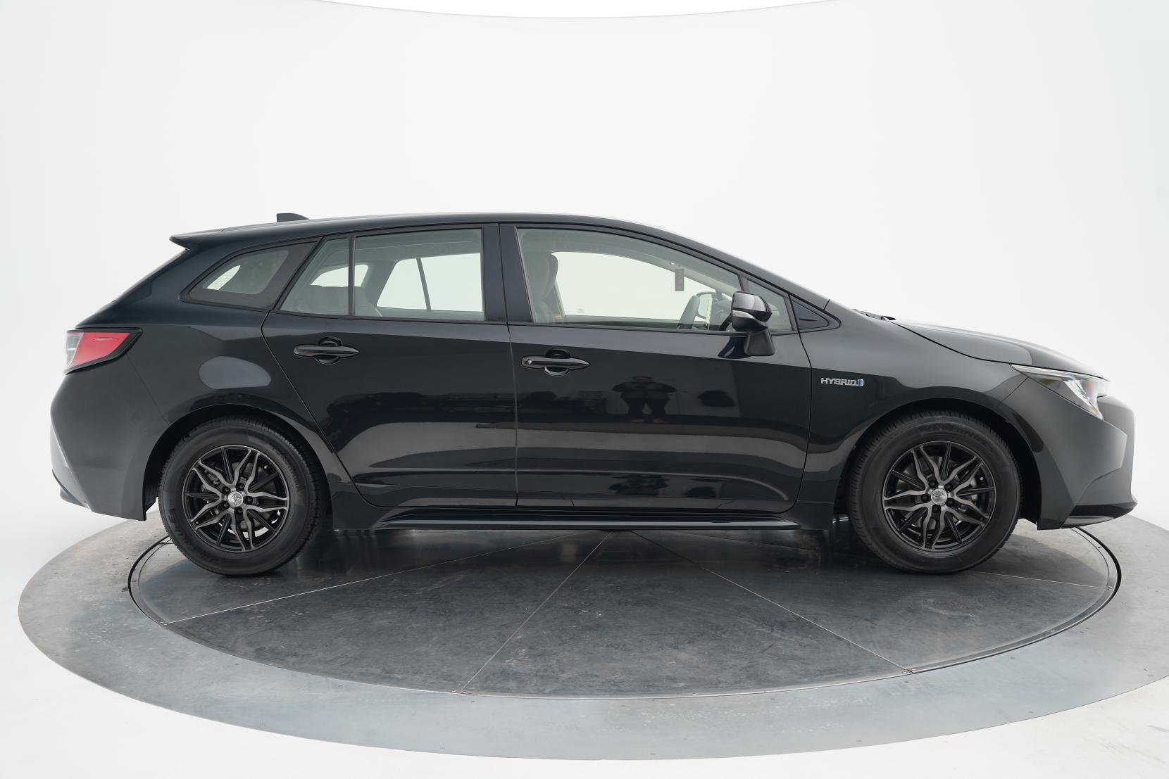 Toyota Corolla TOURING HYBRID G-X