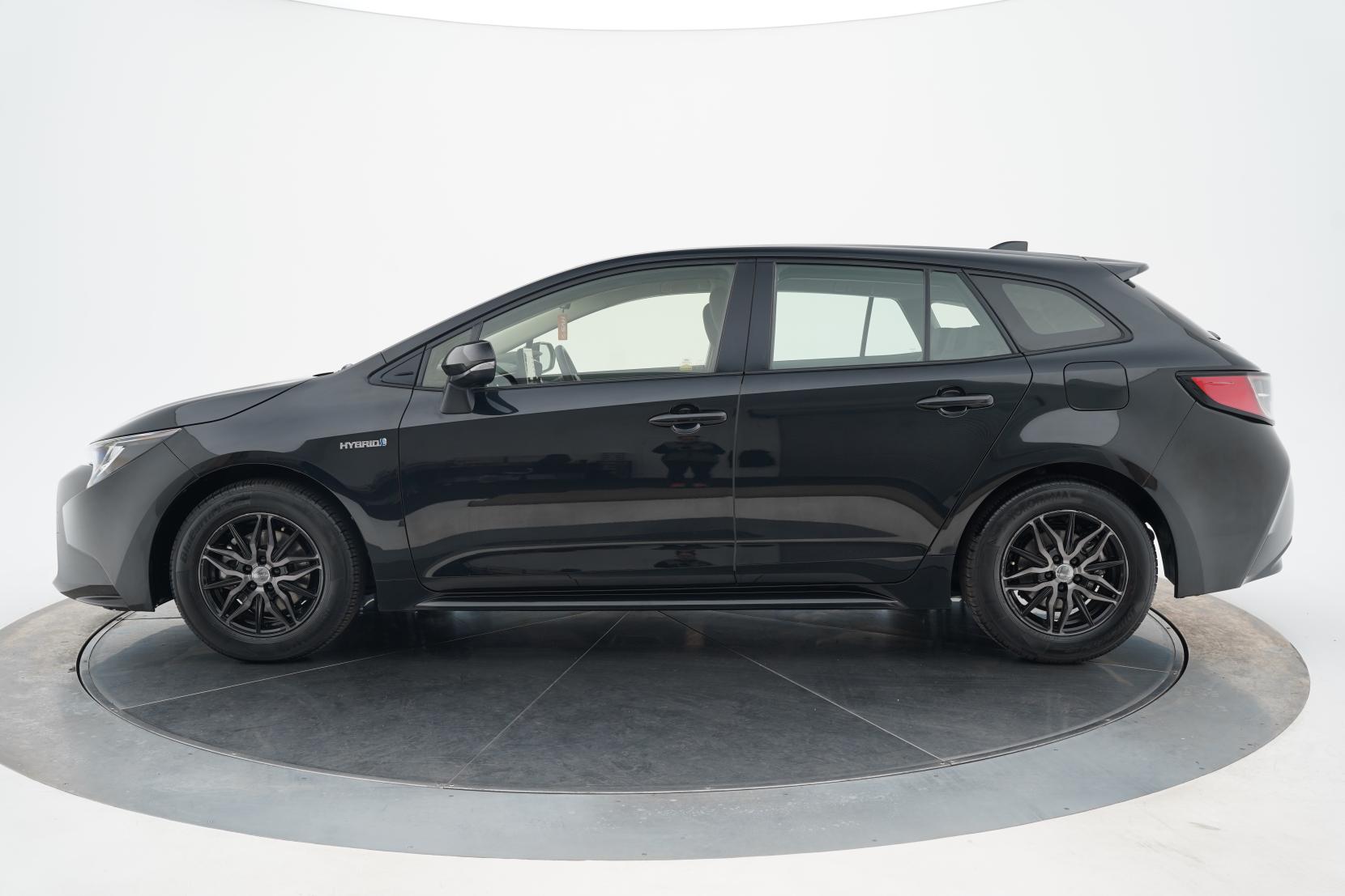 Toyota Corolla TOURING HYBRID G-X
