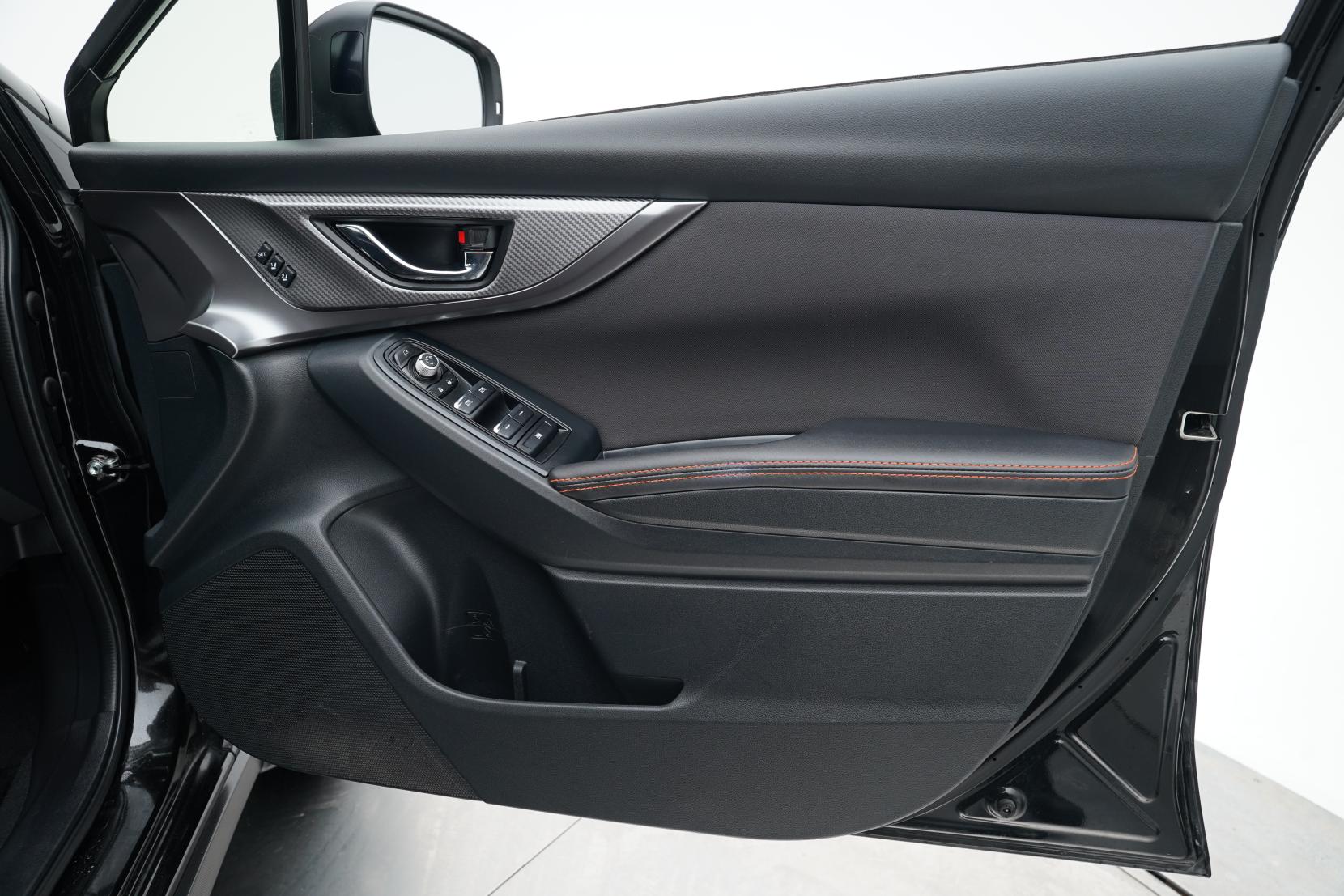 Subaru XV 2.0 2.0E-L EYESIGHT 4WD