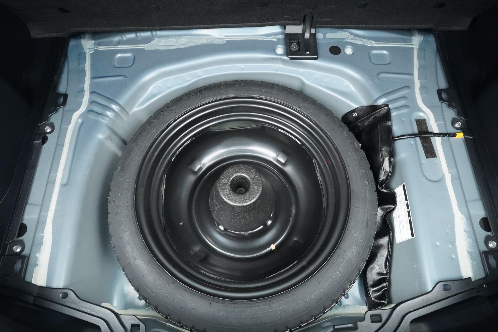 Toyota Aqua 1.5 G BLACK SOFT LEATHER SELECTION