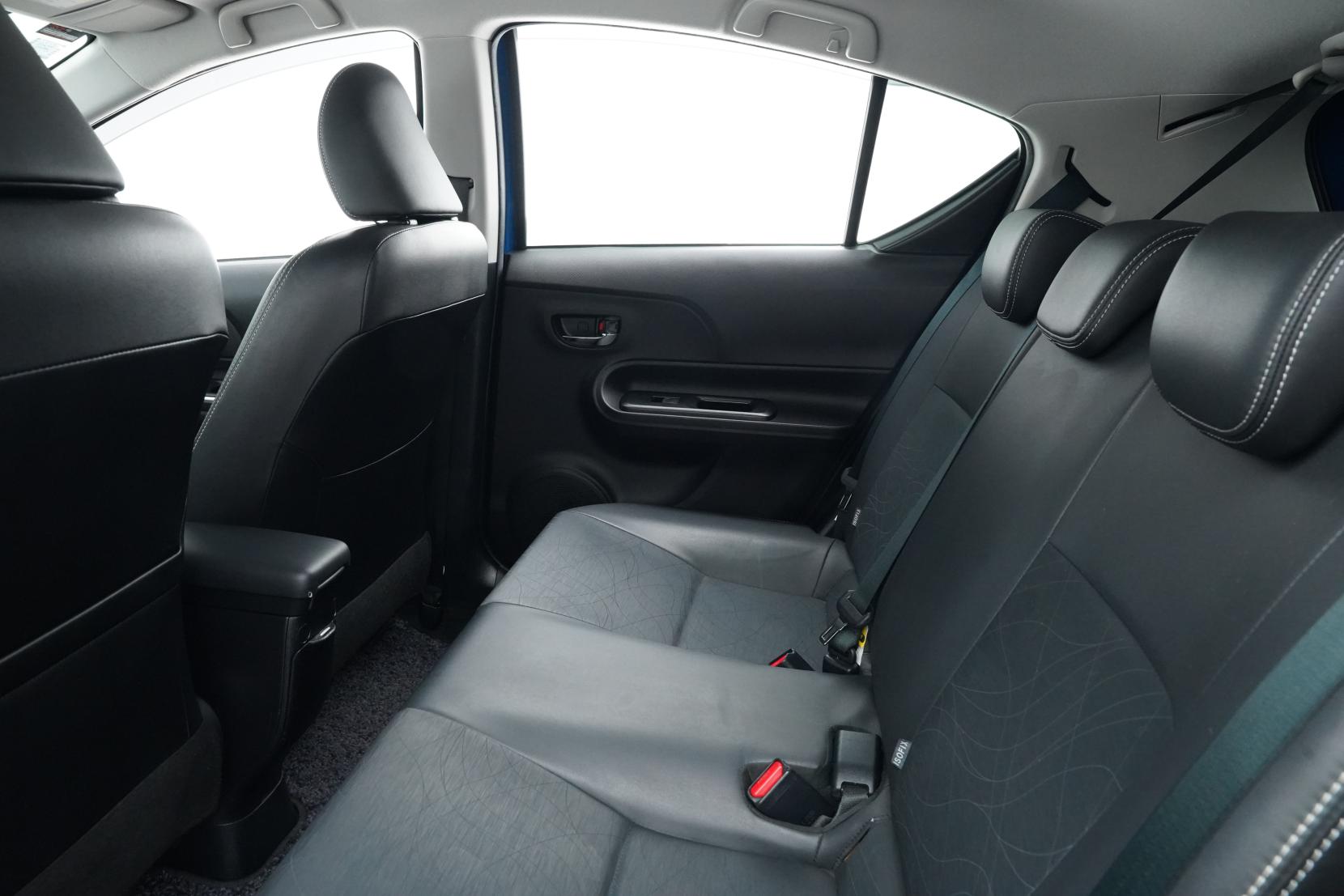 Toyota Aqua 1.5 G BLACK SOFT LEATHER SELECTION