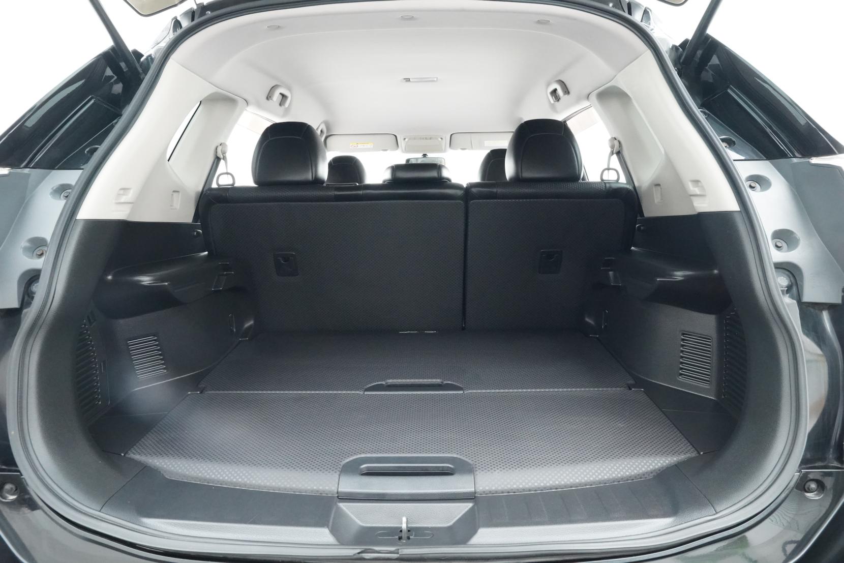 Nissan X-TRAIL 2.0 20S 4WD 5 Seater