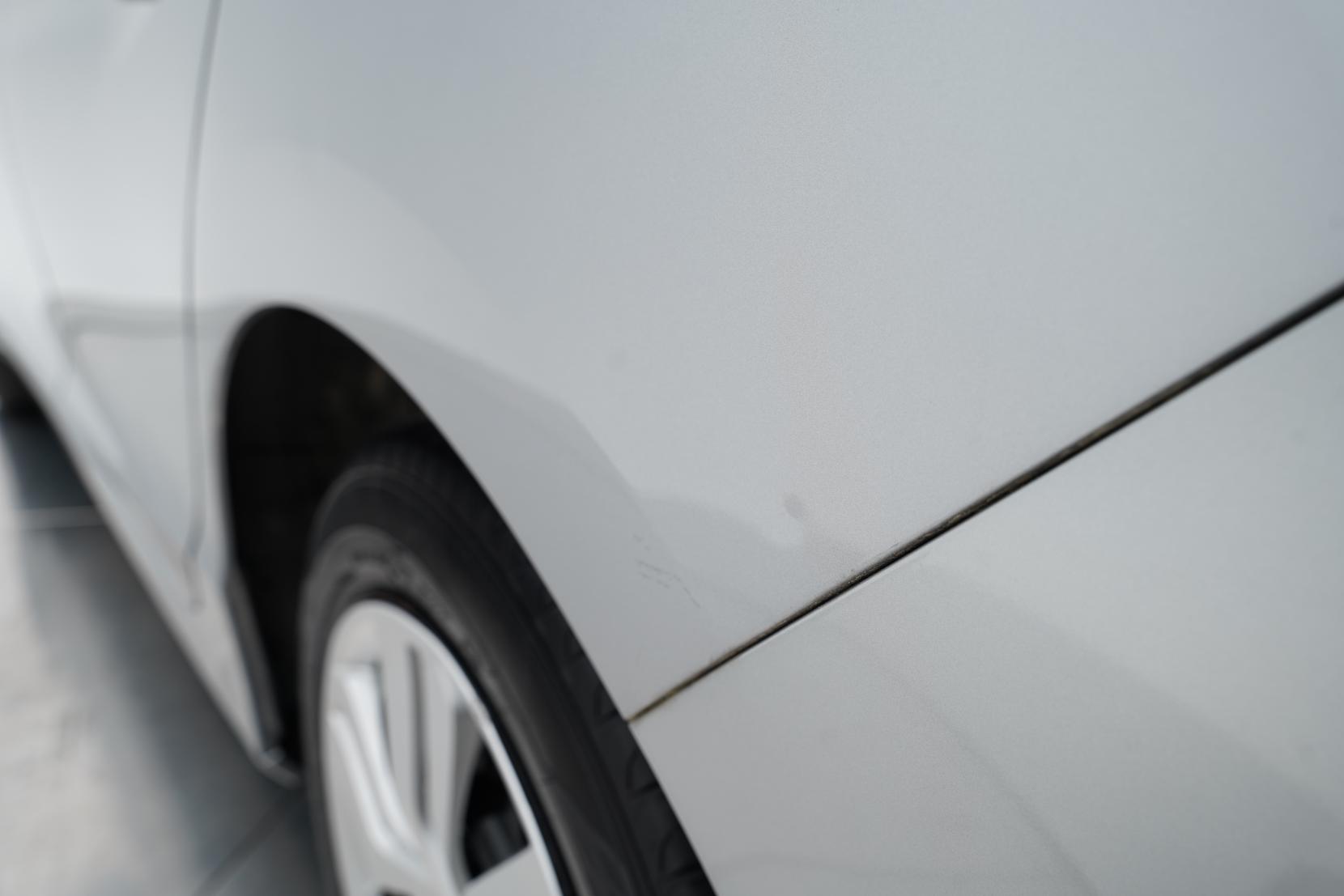 Honda Grace Hybrid DX