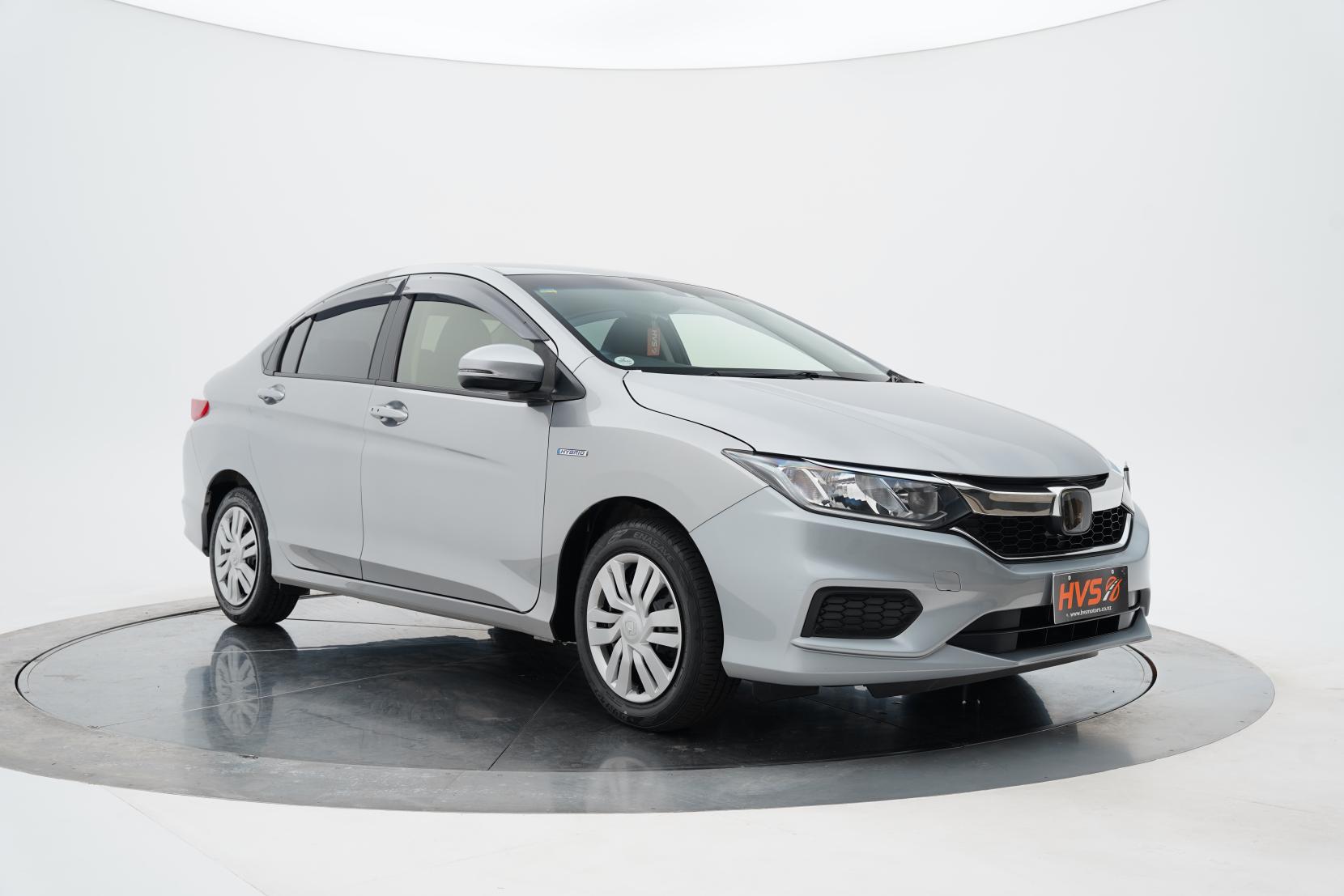 Honda Grace Hybrid DX