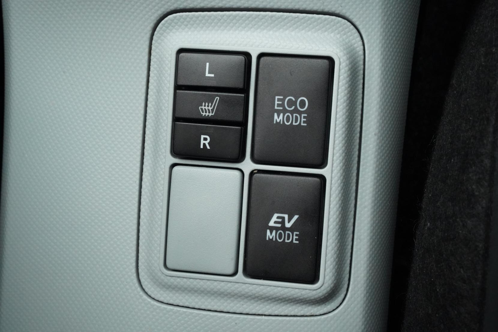 Toyota Aqua 1.5 S Push Start