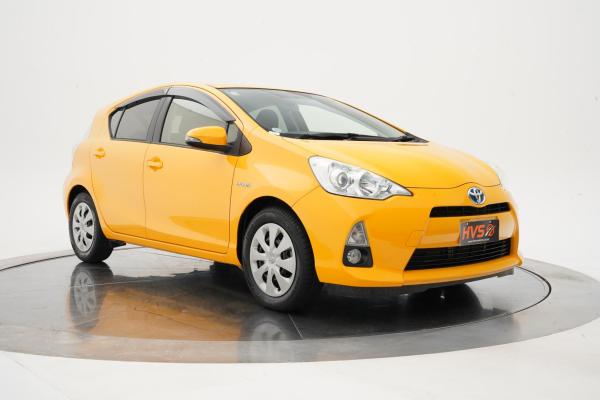 Toyota Aqua 1.5 S Push Start