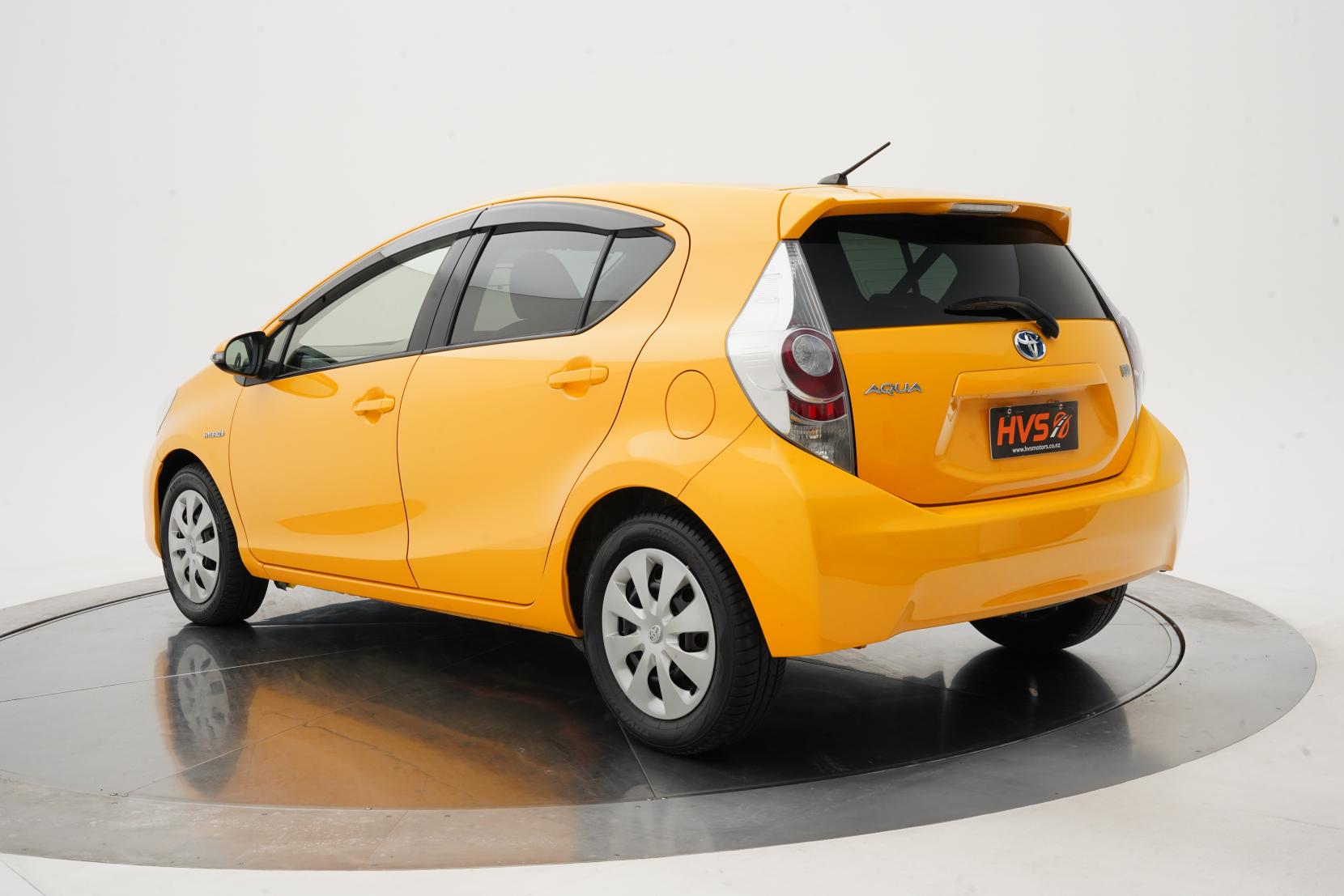 Toyota Aqua 1.5 S Push Start