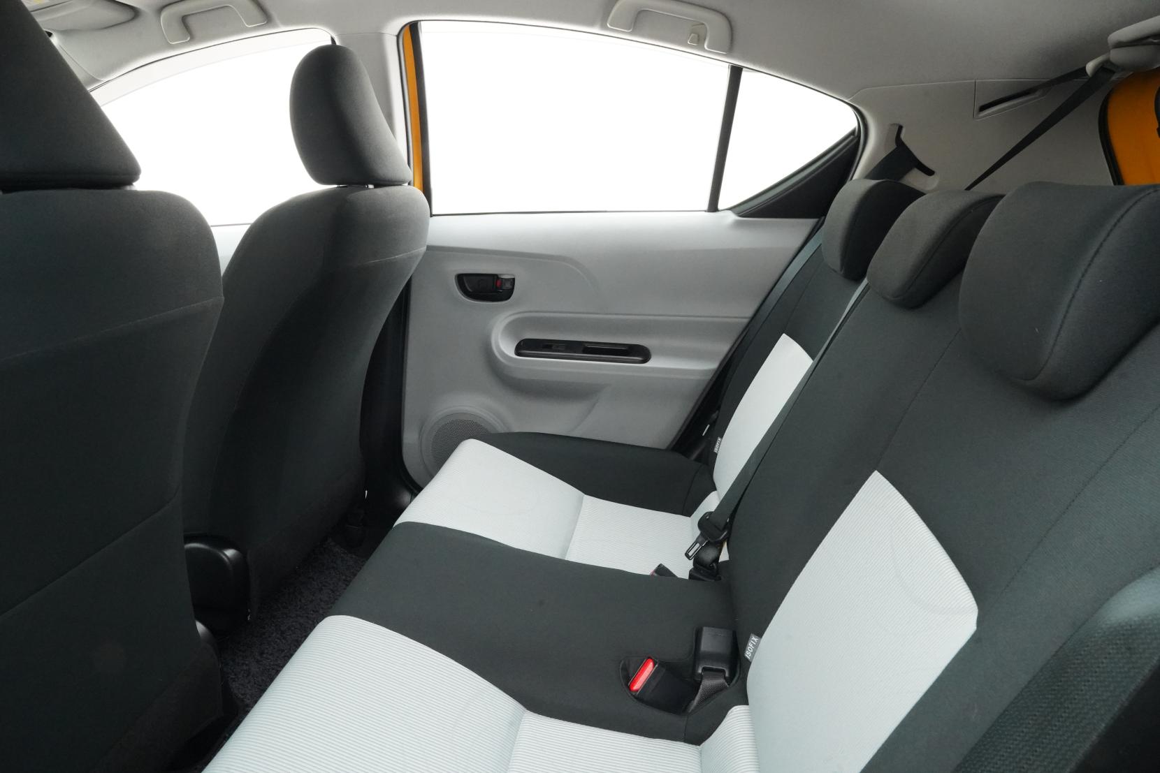 Toyota Aqua 1.5 S Push Start