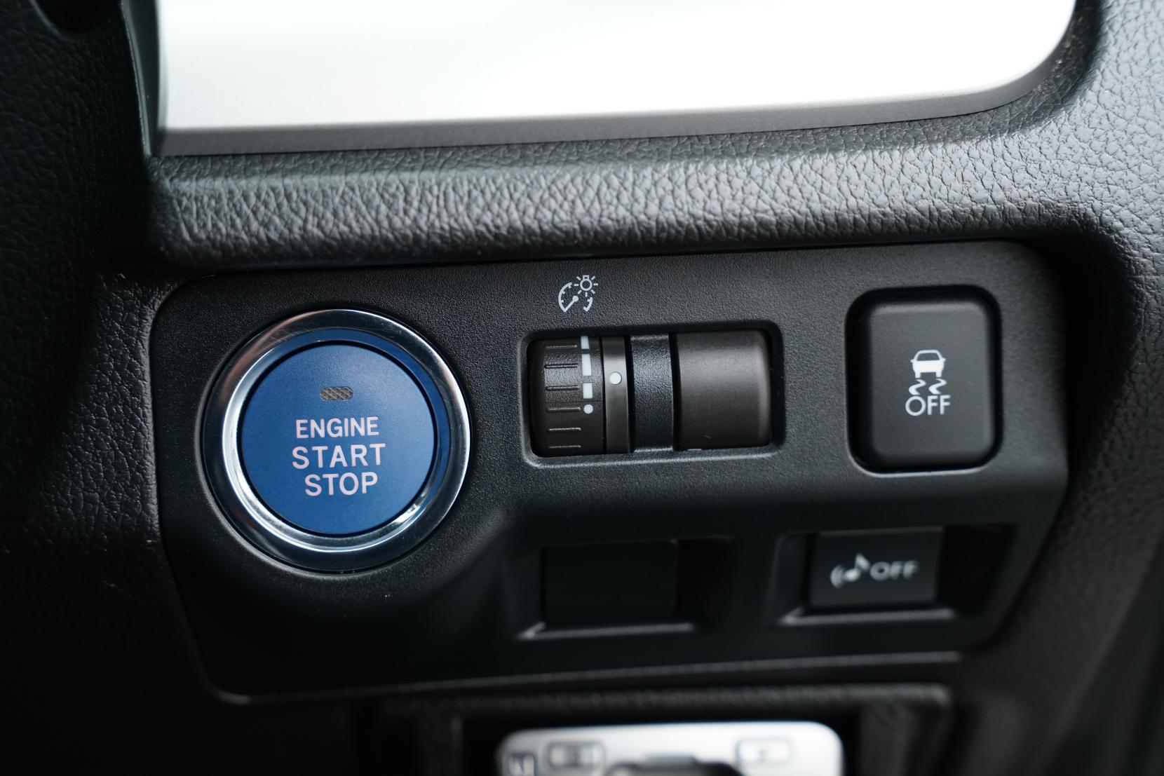 Subaru XV 2.0 Hybrid 2.0l-L 4WD EyeSight