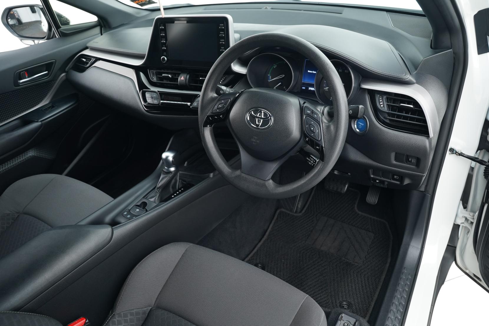 Toyota C-HR 1.8 S Hybrid Facelift