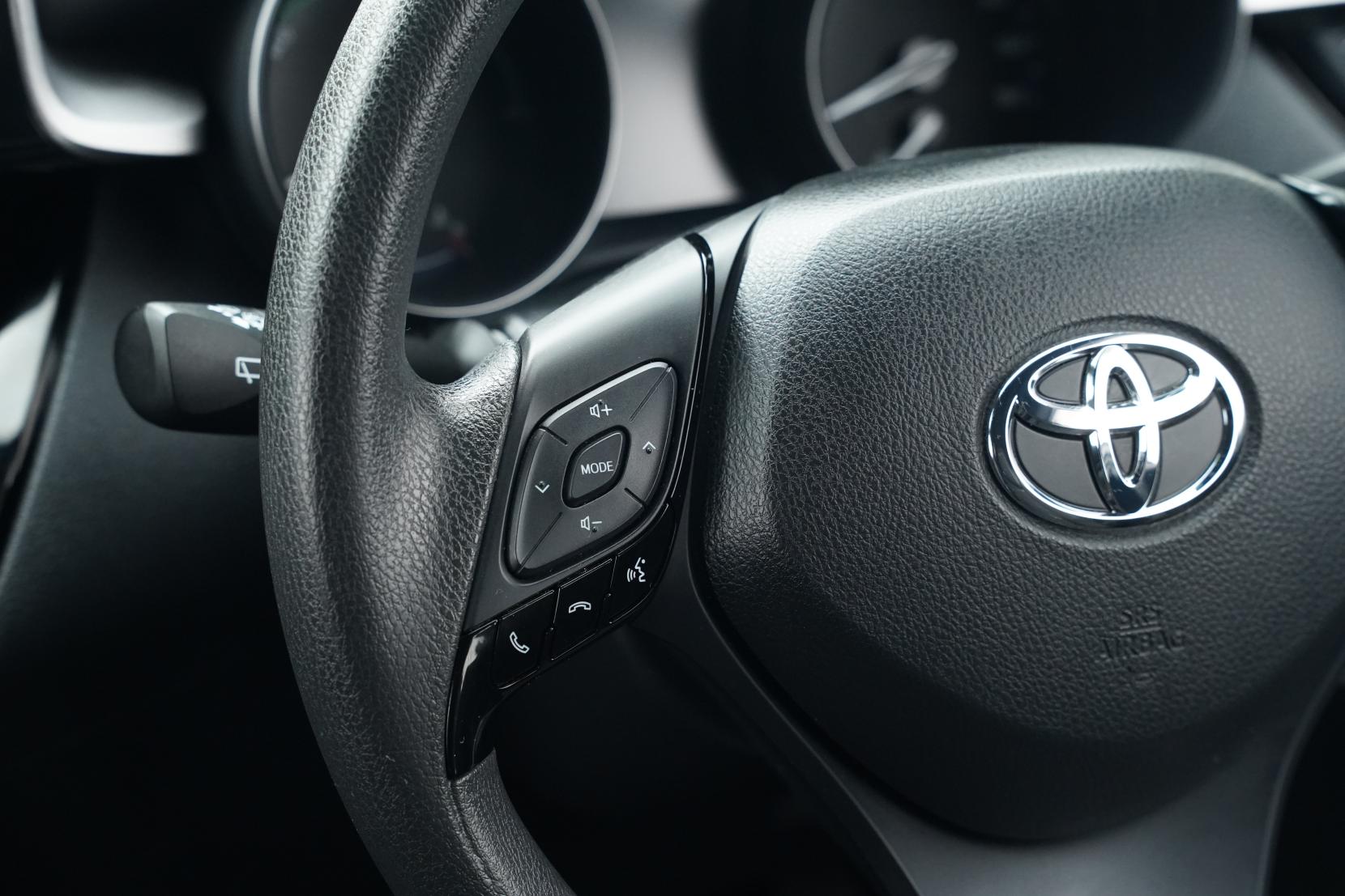 Toyota C-HR 1.8 S Hybrid Facelift
