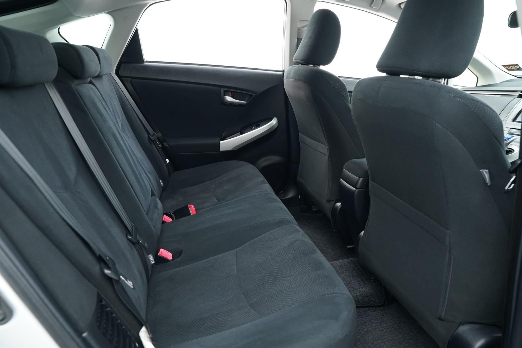 Toyota Prius 1.8 Hybrid S