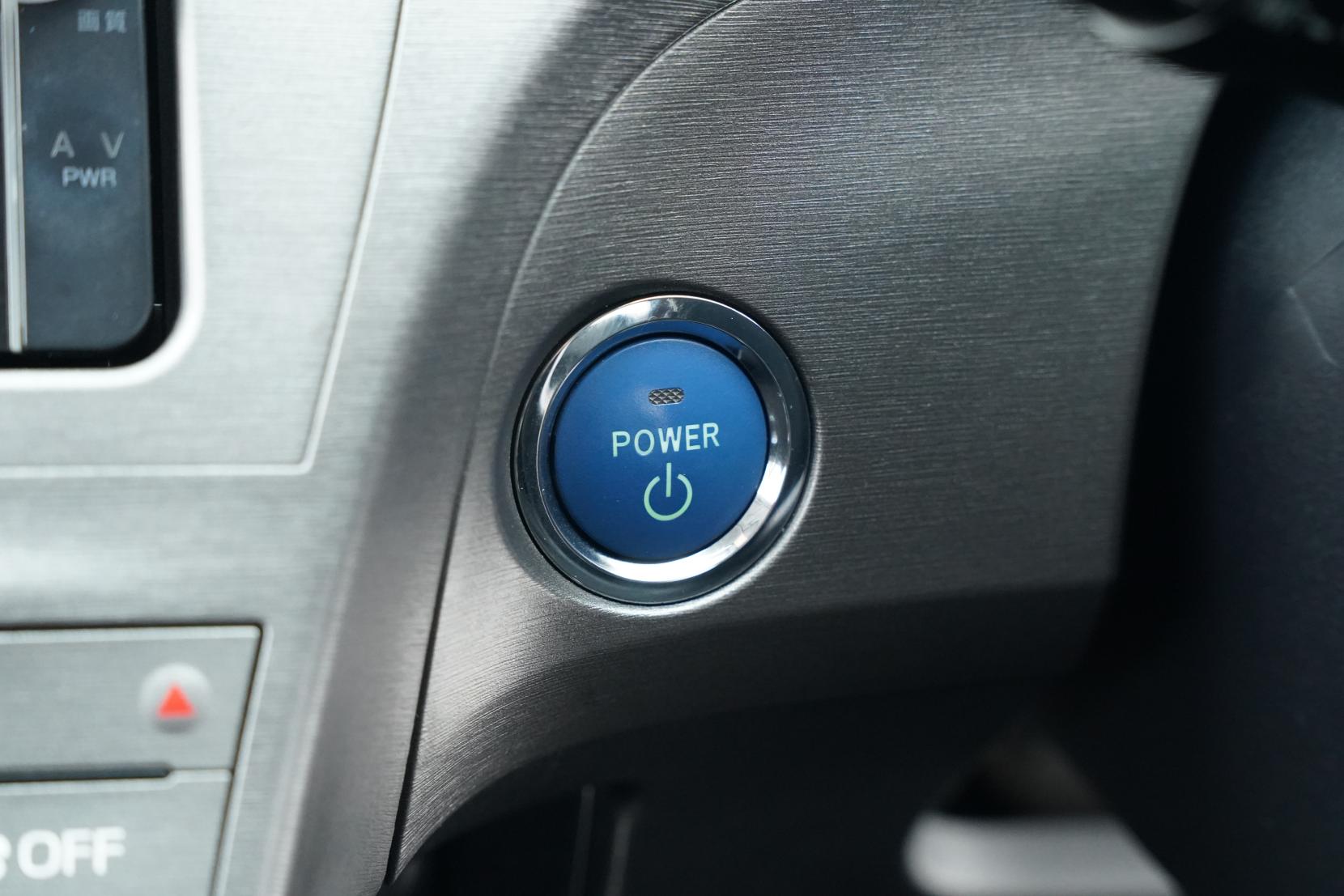 Toyota Prius 1.8 Hybrid S