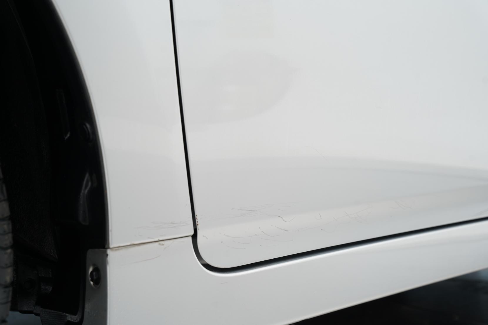 Toyota Prius 1.8 Hybrid S