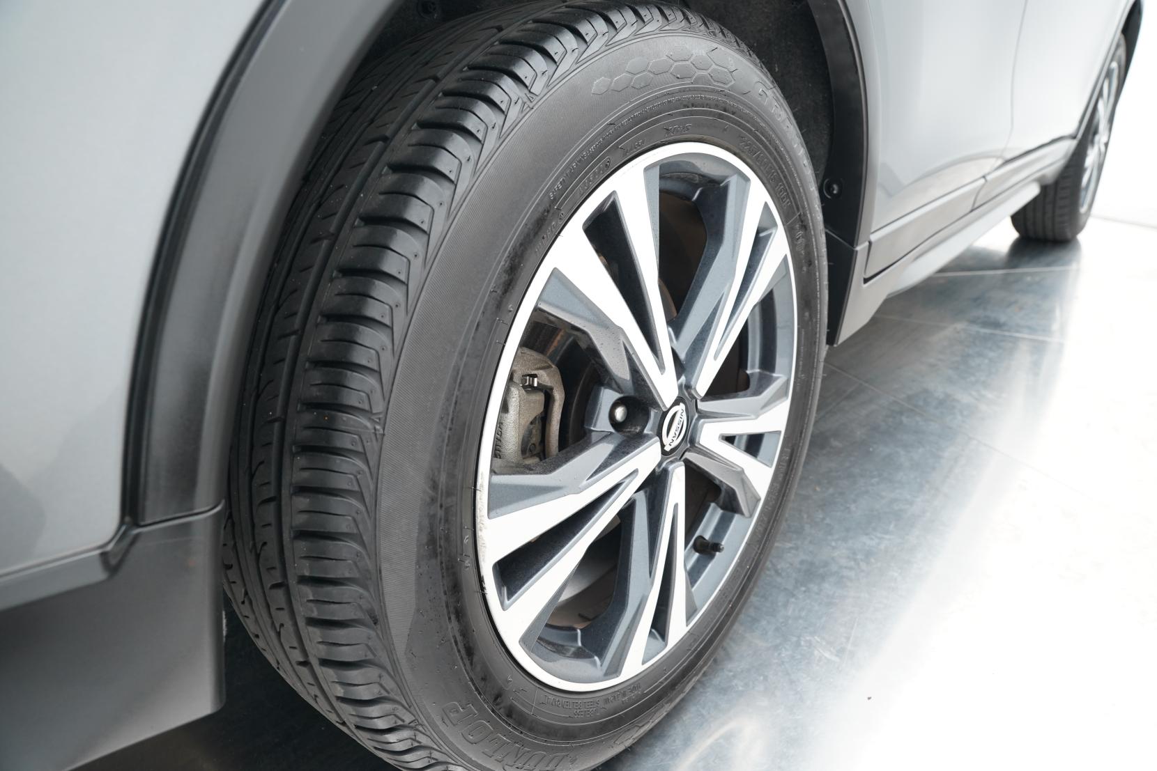Nissan X-Trail 2.0 20XI