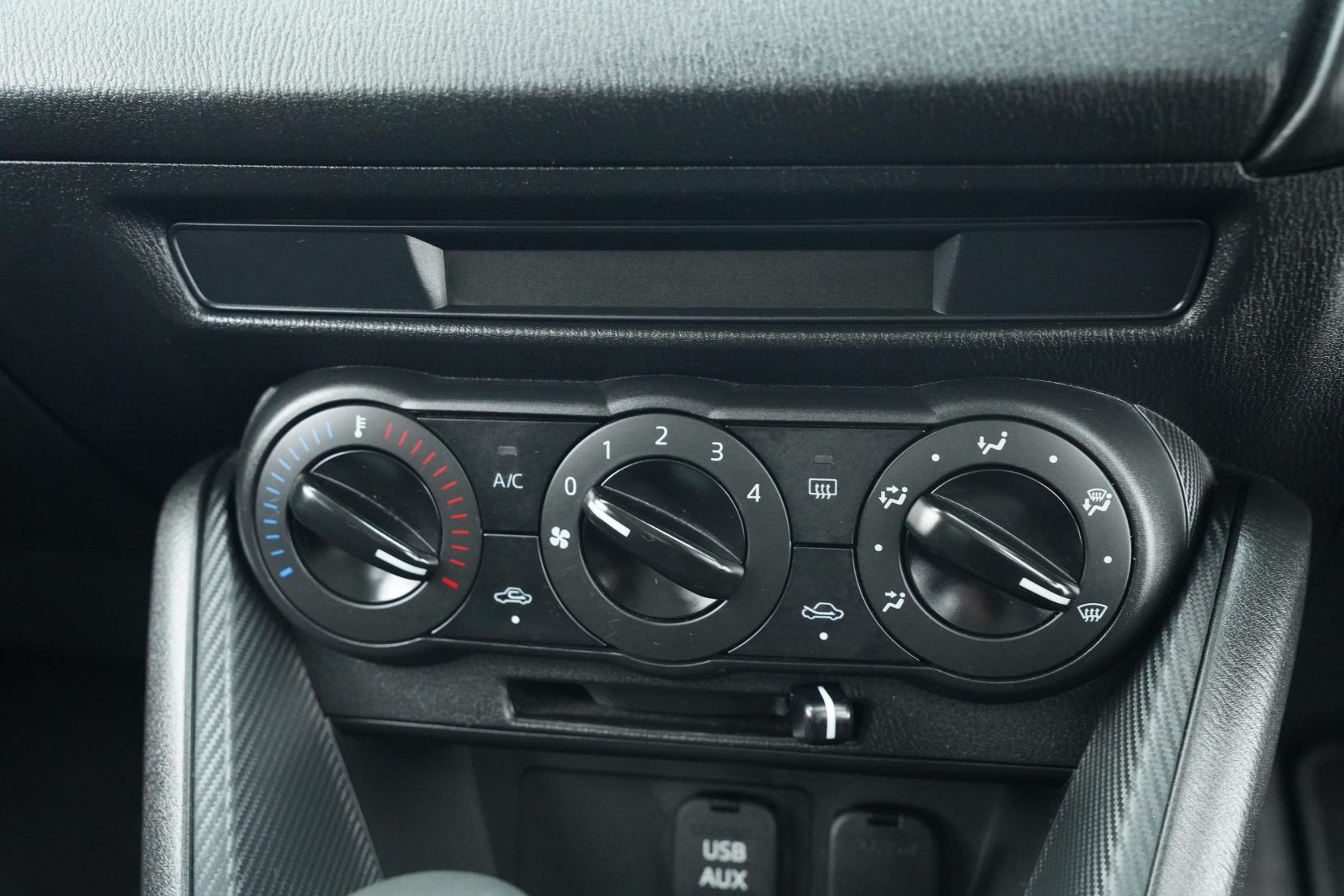Mazda Demio 1.3 13C