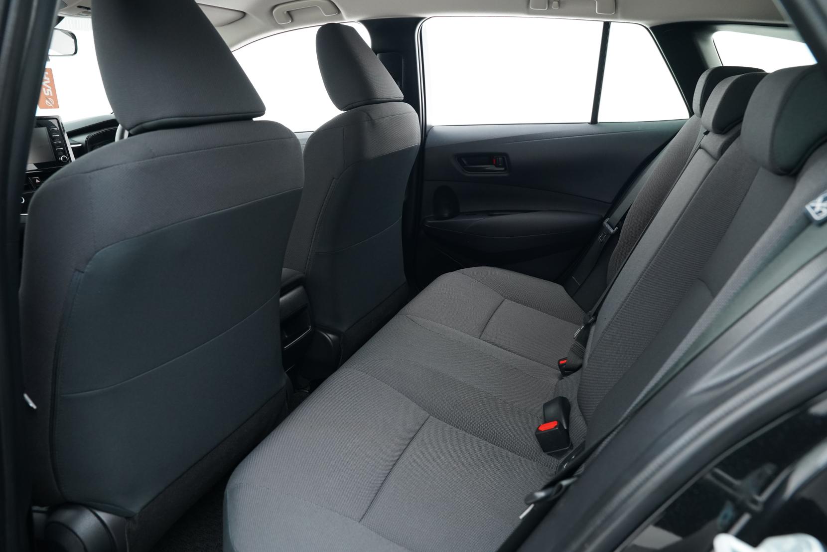 Toyota Corolla 1.8 TOURING HYBRID G-X