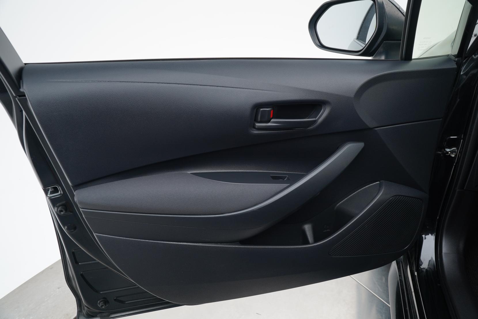 Toyota Corolla 1.8 TOURING HYBRID G-X