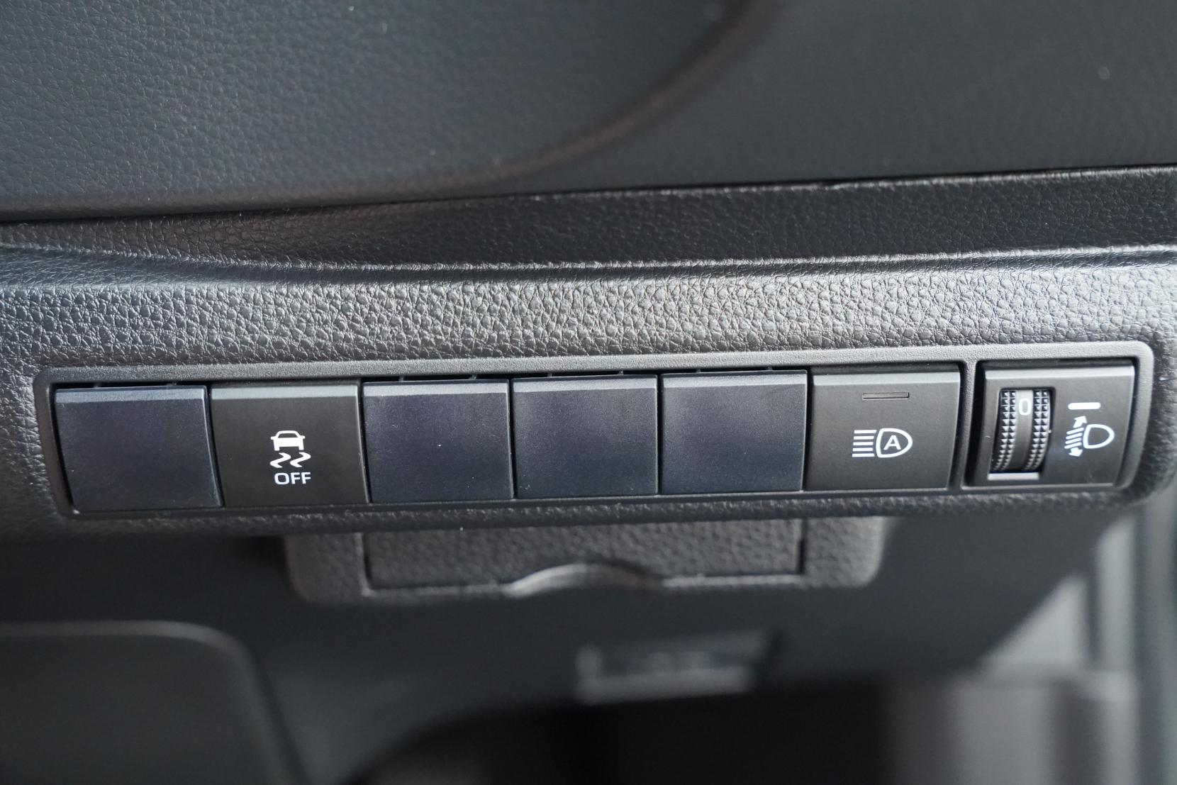 Toyota Corolla 1.8 TOURING HYBRID G-X