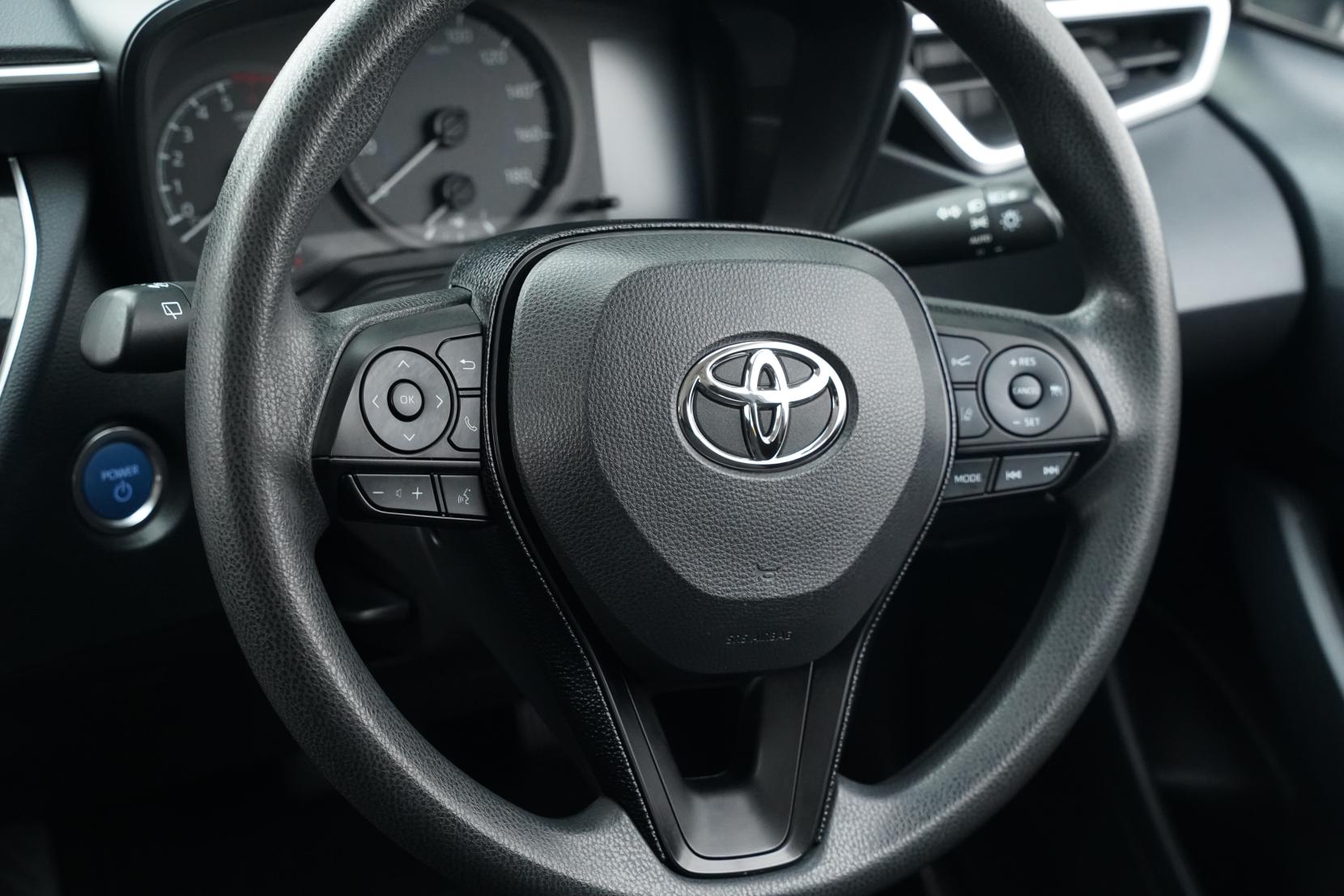 Toyota Corolla 1.8 TOURING HYBRID G-X