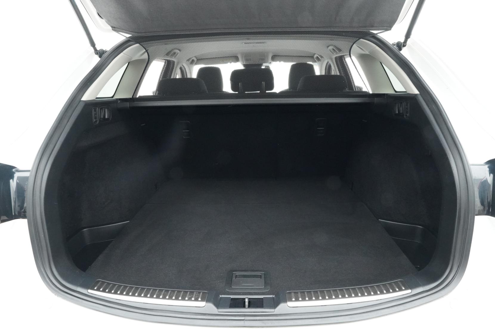 Mazda Atenza 2.0 WAGON 20S