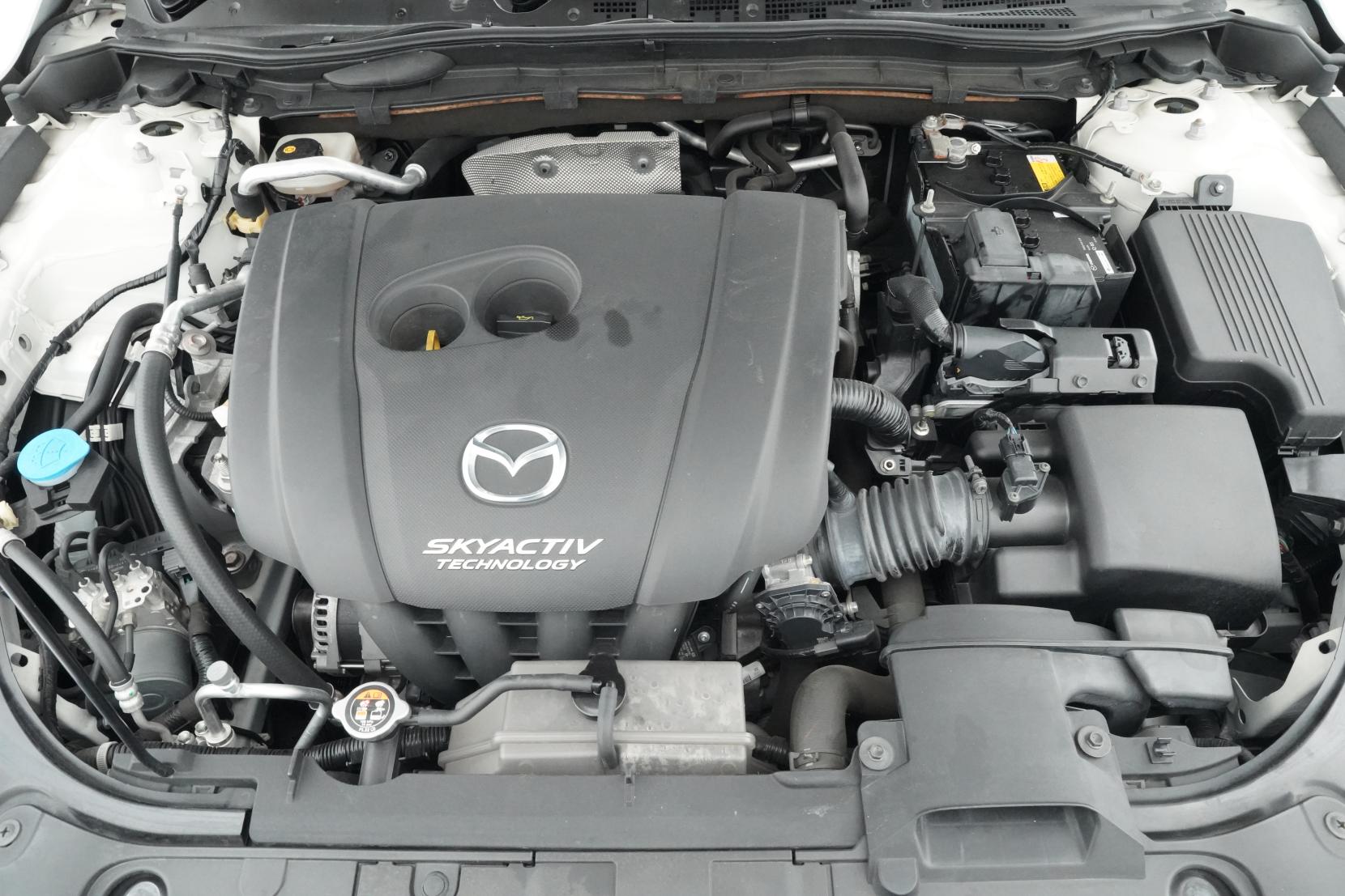 Mazda Atenza 2.0 WAGON 20S