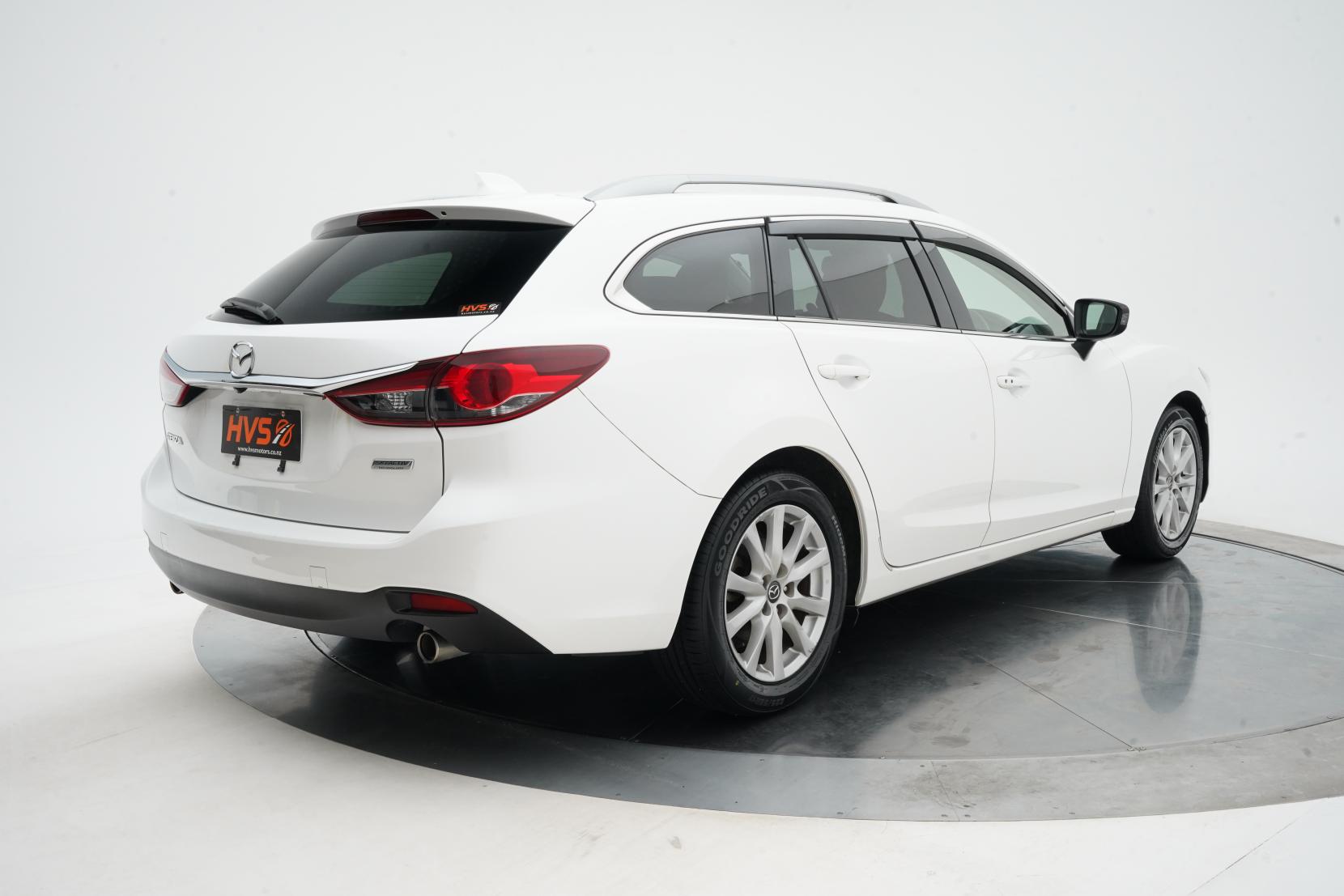Mazda Atenza 2.0 WAGON 20S